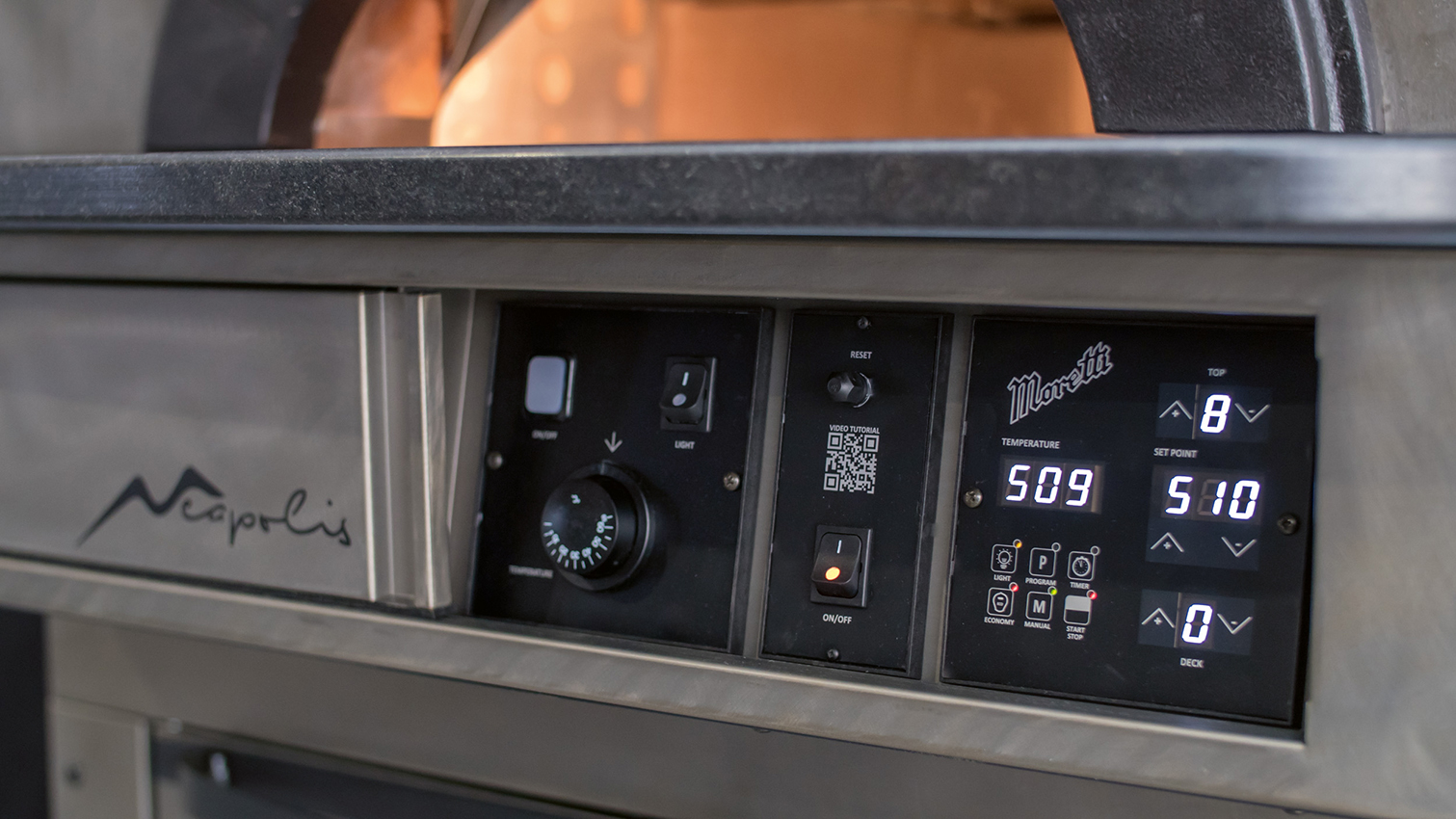 Moretti Forni Pizzaofen Neapolis 6-G Bedienfeld