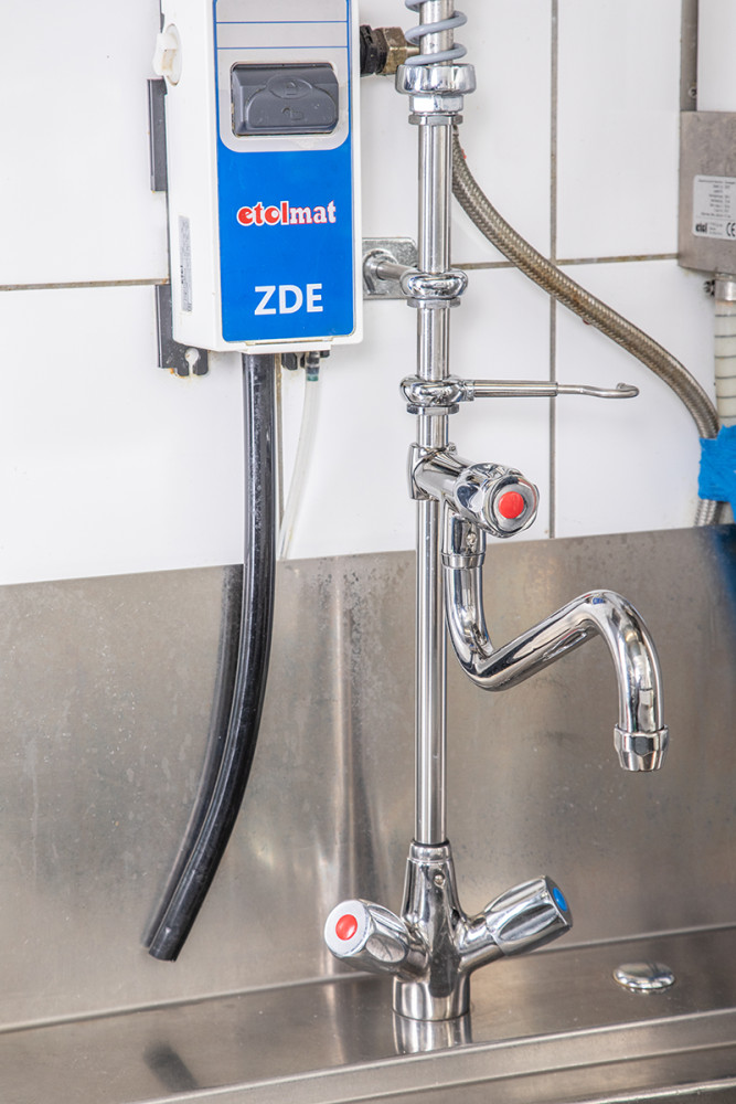 KBS PREMIUM Knebel-Geschirrwaschbrause